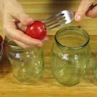 Ukusne slatke kisele rajčice za zimu po jednostavnim receptima Recept za ukusne kisele rajčice za zimu